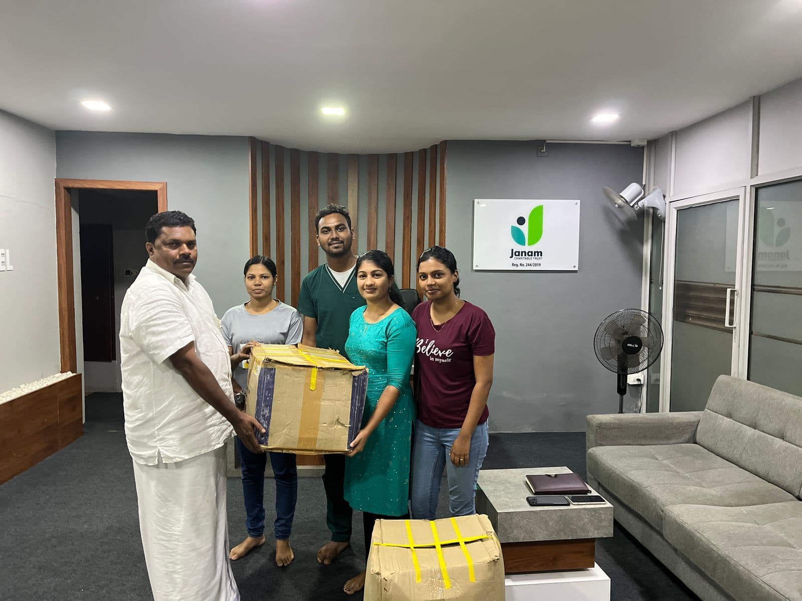 donation-grid-image1